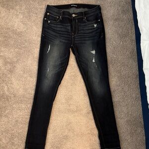 Express Women's Distressed Skinny Jeans​